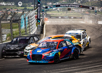 Kliknutím zvětšíte 055a5442