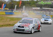 Kliknutím zvětšíte ME 2010 - Francie (FR) - Kerlabo (sobota)