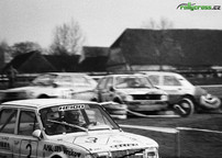 Kliknutím zvětšíte 107