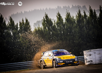 Kliknutím zvětšíte 206a2077