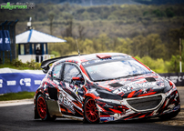 Kliknutím zvětšíte 206a2143