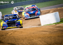 Kliknutím zvětšíte 206a2163