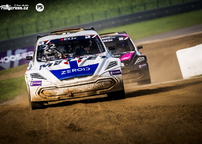 Kliknutím zvětšíte 206a2216