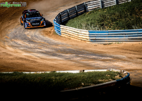 Kliknutím zvětšíte 206a2320