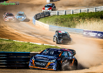 Kliknutím zvětšíte 206a2322