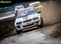 Kliknutím zvětšíte 206a3842