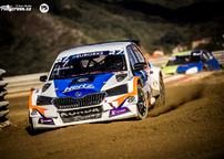 Kliknutím zvětšíte 206a4906