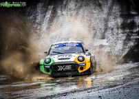 Kliknutím zvětšíte 206a8543