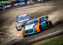 Kliknutím zvětšíte 206a8701