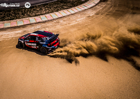 Kliknutím zvětšíte 206a9251