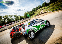 Kliknutím zvětšíte 5d3l5044