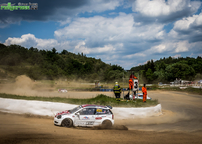 Kliknutím zvětšíte fp0r0180