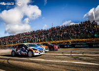 Kliknutím zvětšíte fp0r0384