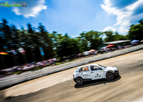 Kliknutím zvětšíte fp0r0516