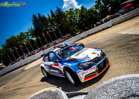 Kliknutím zvětšíte fp0r0695