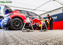 Kliknutím zvětšíte fp0r3836