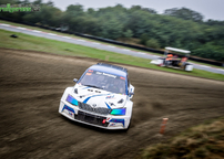 Kliknutím zvětšíte fp0r5303