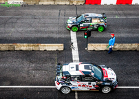 Kliknutím zvětšíte fp0r8958