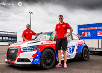 Kliknutím zvětšíte fp0r9713