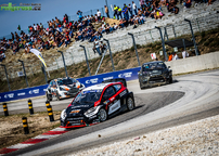 Kliknutím zvětšíte img_1356