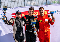 rxmcr_cup_fuglau24_22