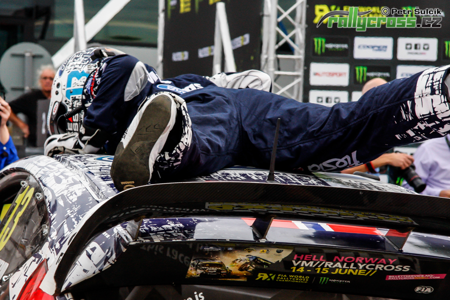 Dozvuky z Lydden Hillu