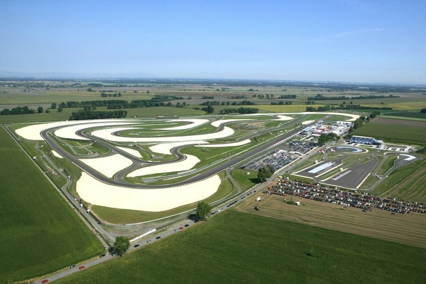 Rallycross míří na Slovakiaring