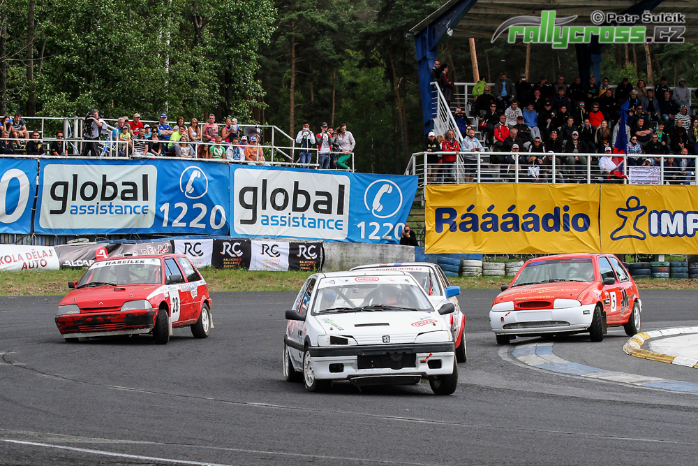 Rallycross historiků po Sosnové