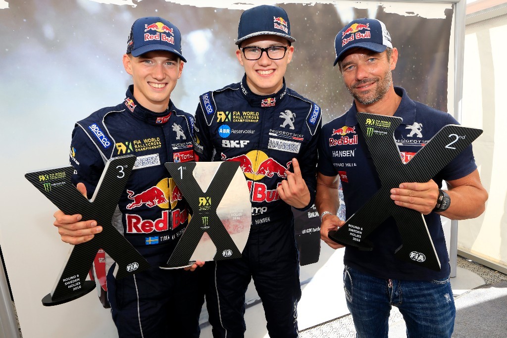Tým Peugeot - Hansen se třemi vozy