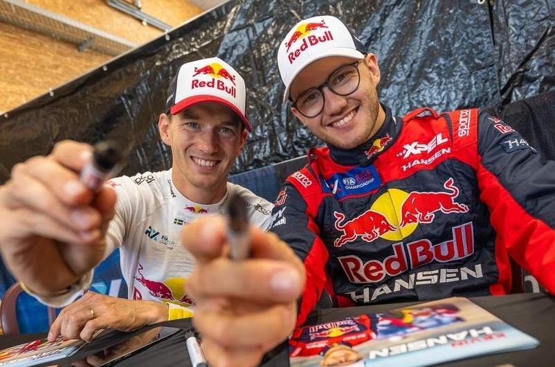 Hansen World RX představuje sestavu