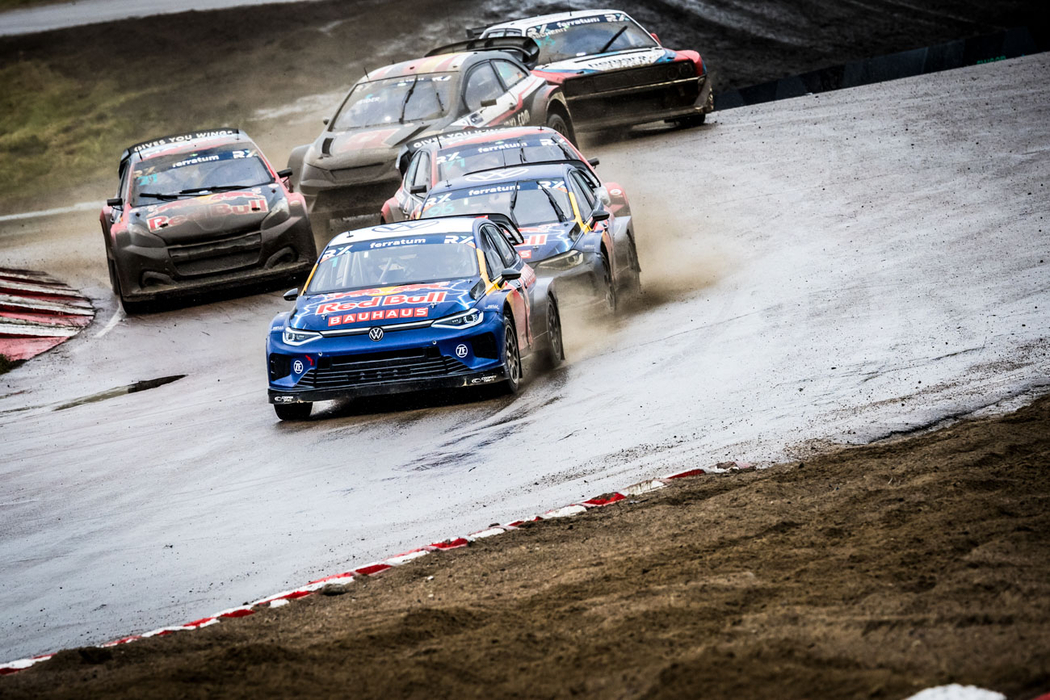 Johan Kristoffersson vyhrává v Höljes!