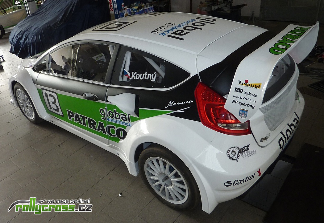 Pavel Koutný a Zdeněk Čermák představí nové zbraně pro sezónu 2011