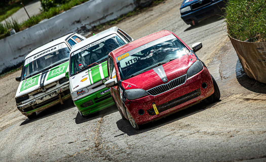 Rallycross Cup v Sedlčanech v protisměru!