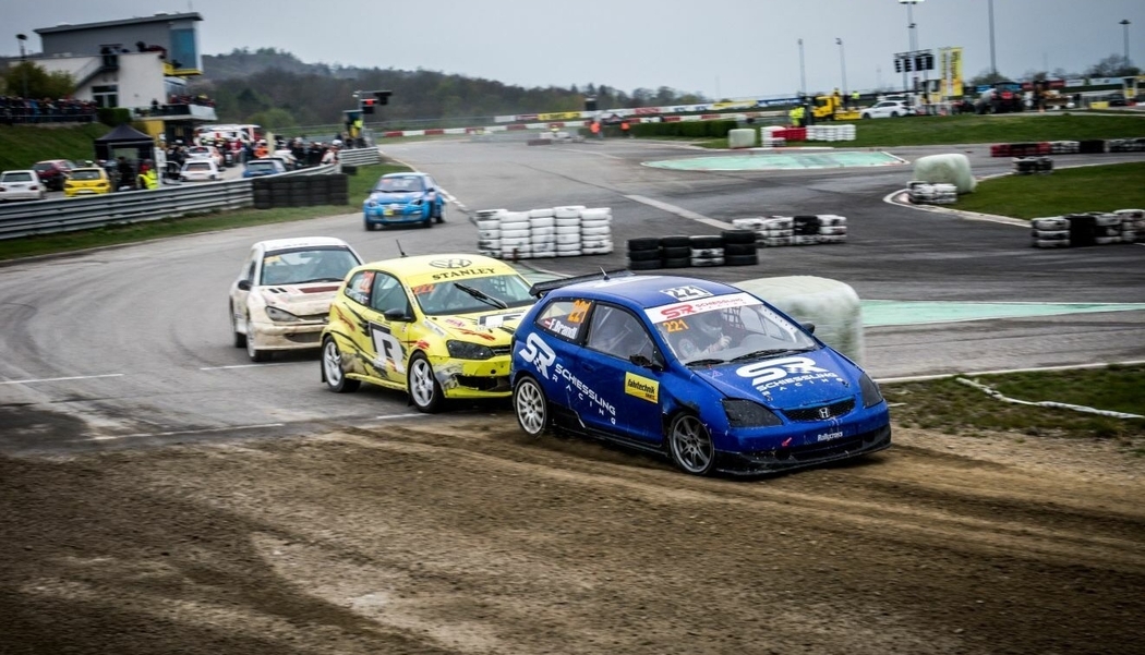 Rallycross se po třech letech vrací do Melku!