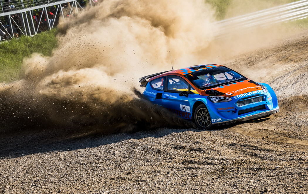 Staniszewski pl&aacute;nuje &uacute;tok na sedm&yacute; z&oacute;nov&yacute; titul! 