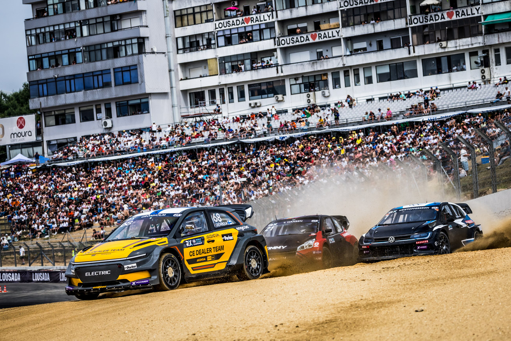 V Lousadě vede Grönholm, Teješ je třetí v Euro RX3!