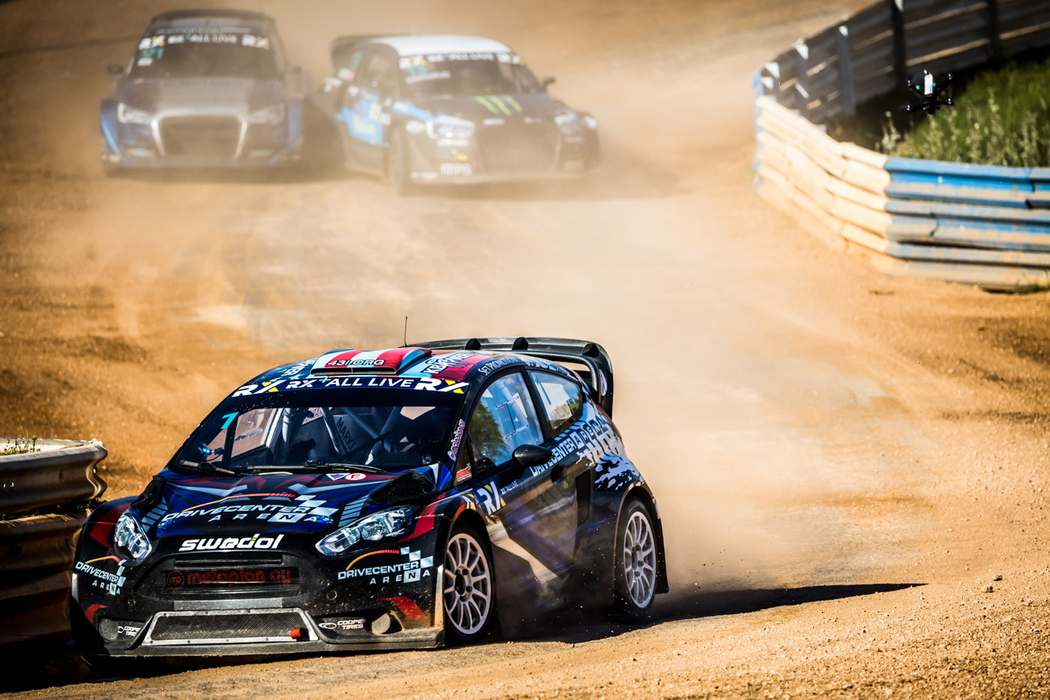 V Nyirádu vede Marklund, Černý na druhém místě!