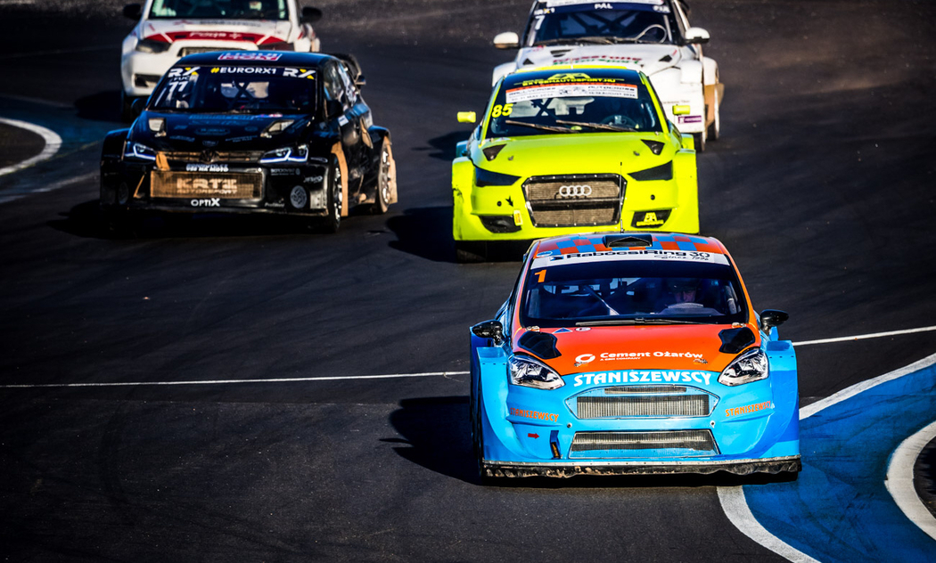 Vlažn&yacute; maďarsk&yacute; &uacute;vod