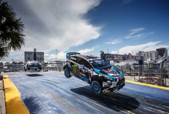 Block vítězem úvodního závodu GRC