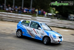 Malinkej Racing na dvou frontách