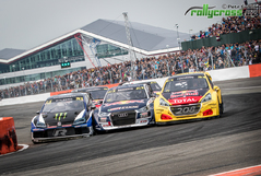 Mistrovství světa směřuje na Silverstone