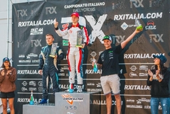 Teješ poprvé vyhrál závod v Super1600!