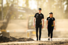 Tým CE Dealer s Niclasem Grönholmem a Klarou Andersson