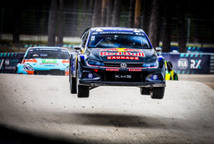 V Rize vede Kristoffersson, Čechům se nedaří