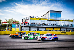 Vydařená oslava v Melku