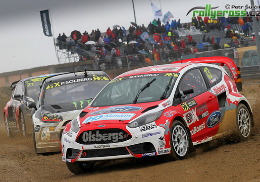 Bakkerud vede před Solbergem