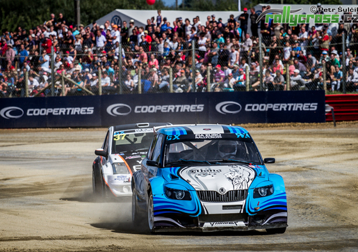 Pavel Vimmer pokračuje v ME