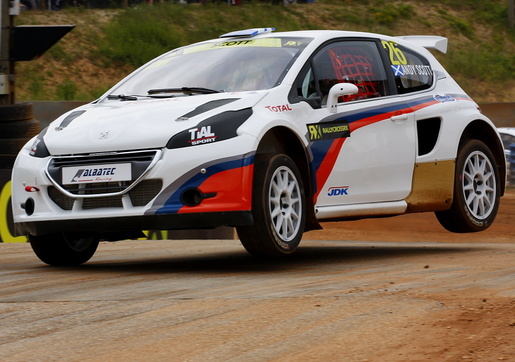 Jacques Villeneuve pojede MS!