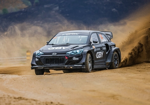 Další zajímavý návrat k rallycrossu - Rokas Baciuška