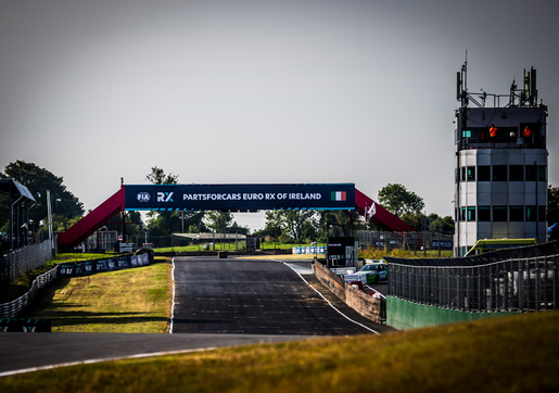 Před startem...Mondello Park